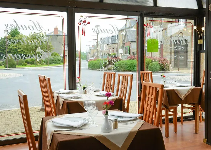 Logis Et Restaurant La Tour Brette Hotel